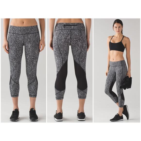 Lululemon Pace Rival Crop 21" Jacquard Black White Black Size 4 Run Gym Workout - Picture 1 of 7